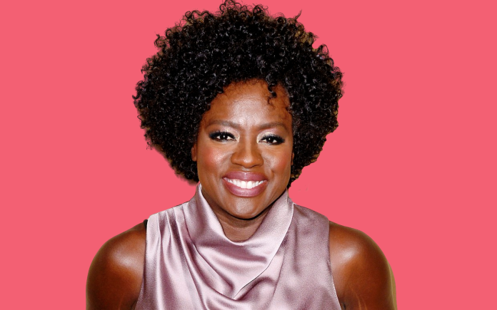 Viola Davis homenageou os negros indicados ao Emmy. (Foto: Reprodução)