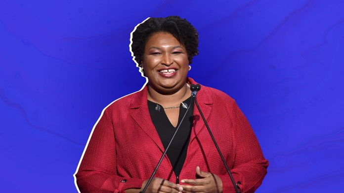 Stacey Abrams ganhou o prêmio do NAACP. (Foto: Reprodução)