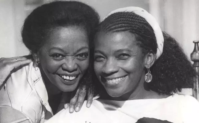 Conheça um pouco de histórias de mulheres negras pioneiras pelo Brasil e pelo mundo.